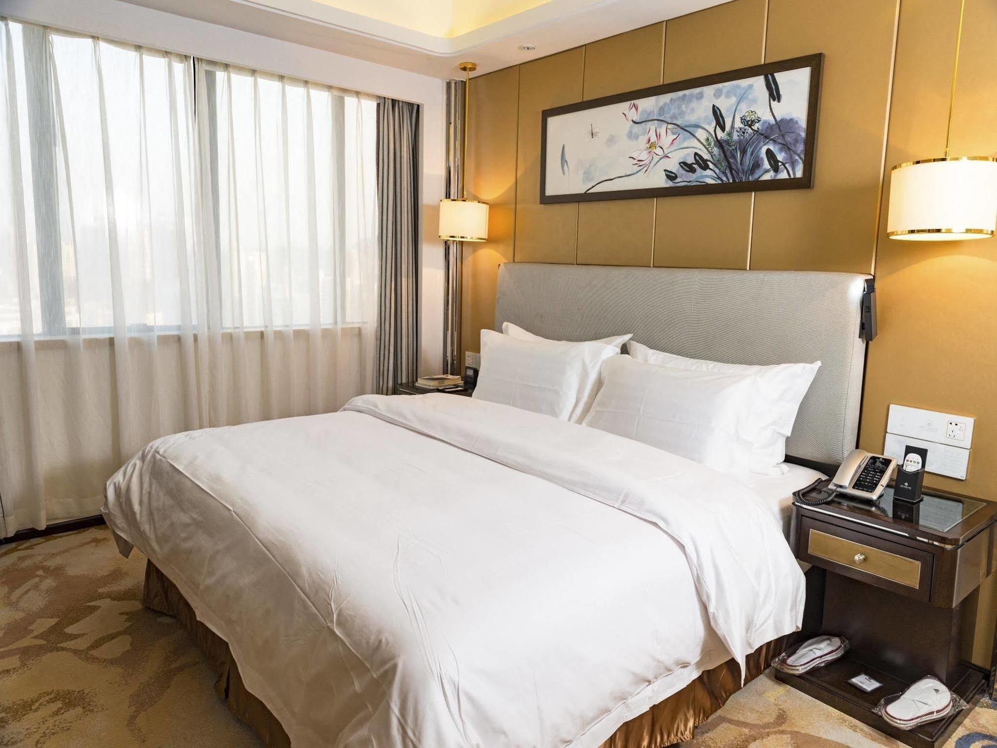 Noble Jasper Hotel Huizhou  Exterior photo