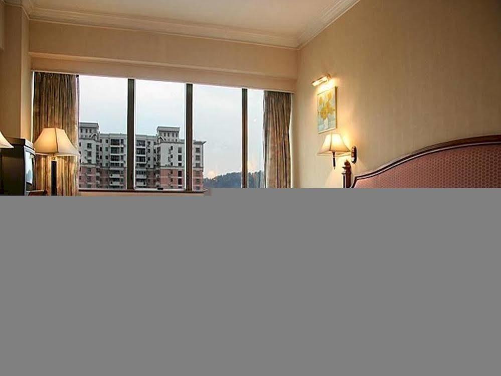 Noble Jasper Hotel Huizhou  Exterior photo